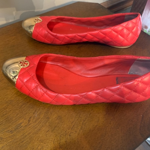 COPY - Beautiful red Tory Burch Kaitlin quilted ballet flats - Picture 11 of 13